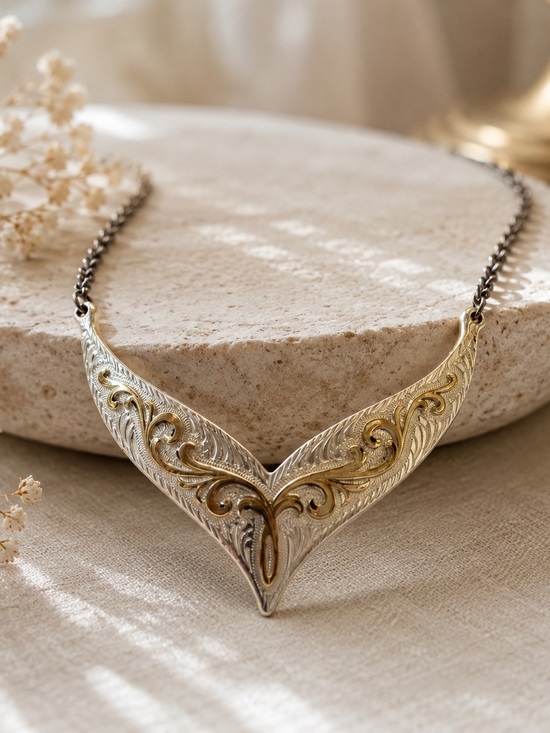 Montana Silversmiths Jewelry - VTG Designer Montana Silversmiths Gold Plated Bib Necklace